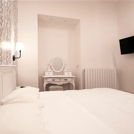 Domus Iuliae Hotel Rome Exterior photo